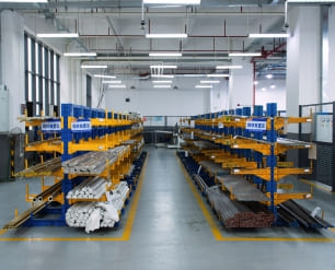RM Warehouse